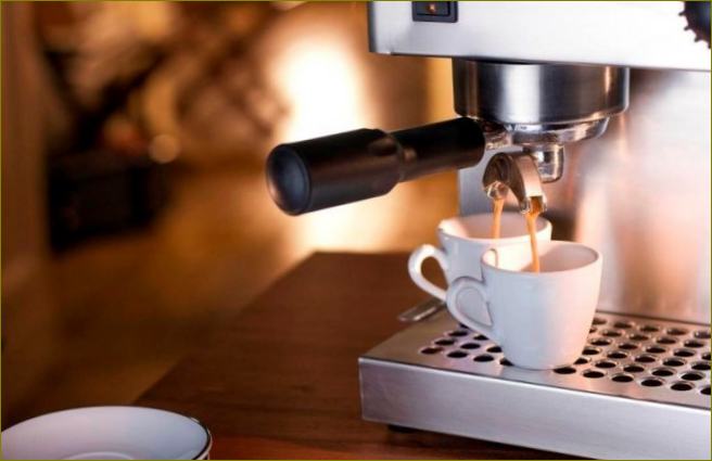 Millised on kodused kohvimasinad ja kohvimasinad: nende plussid ja miinused ning erinevused