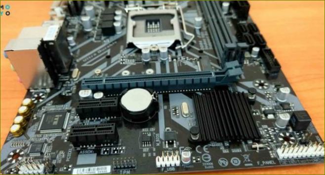 GIGABYTE H310M S2H tehnoloogia