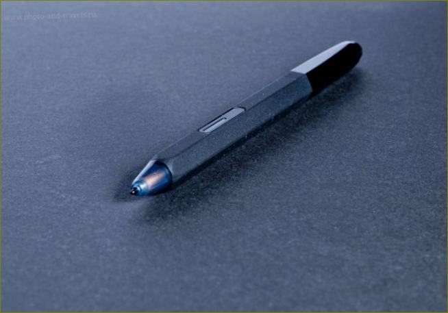 Foto 5. Deco 02-le lisatud uusimal XP-PEN P06 pliiatsil on üks nupp (hiire parem nupp) ja Photoshopiga ühilduv digitaalne kustutuskumm. 1/180, 10.0, 320, 55